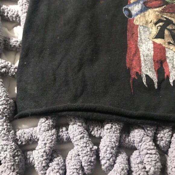 Guns N Roses Crop Top  Shirt woMens Medium Worn Vintage Use Your Illusion  Flag - Picture 5 of 8